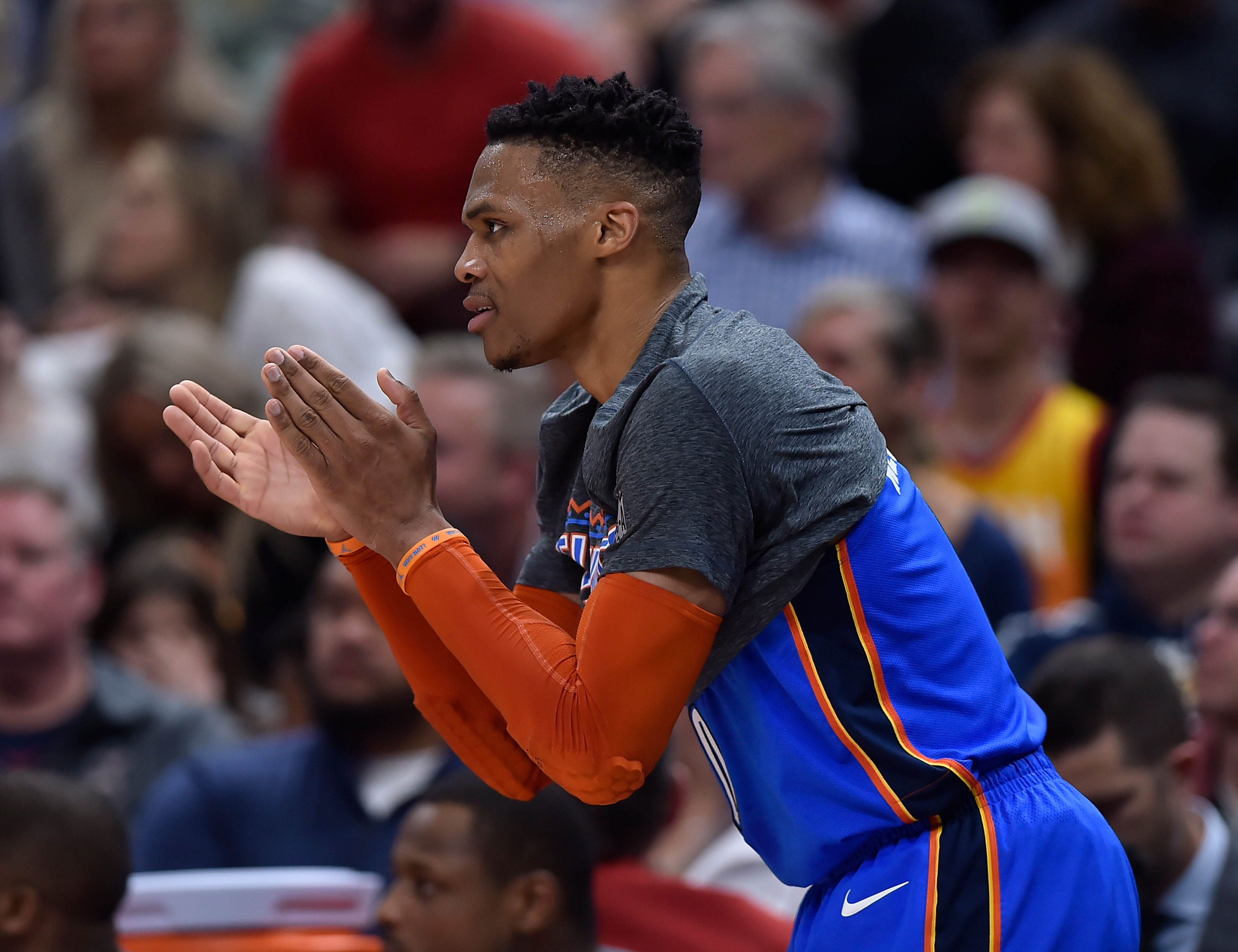 阵容失衡和 阵容失衡和