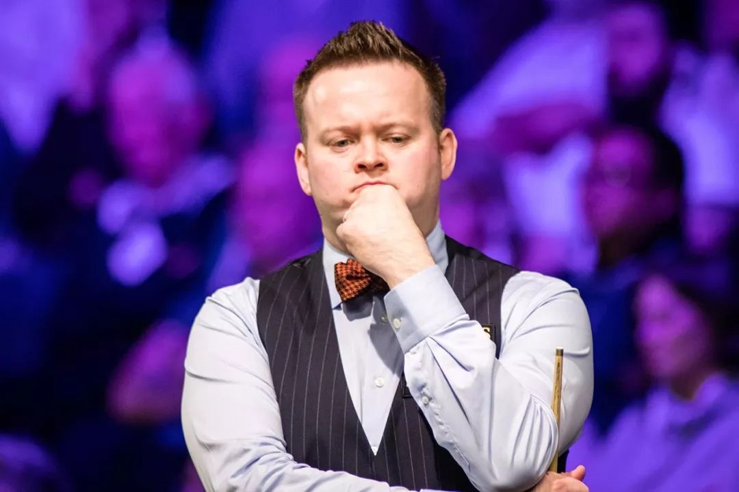 一项兼具体 一项兼具体