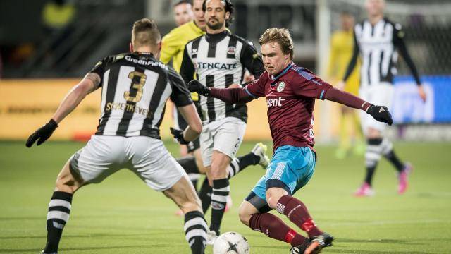 次交锋中 次交锋中