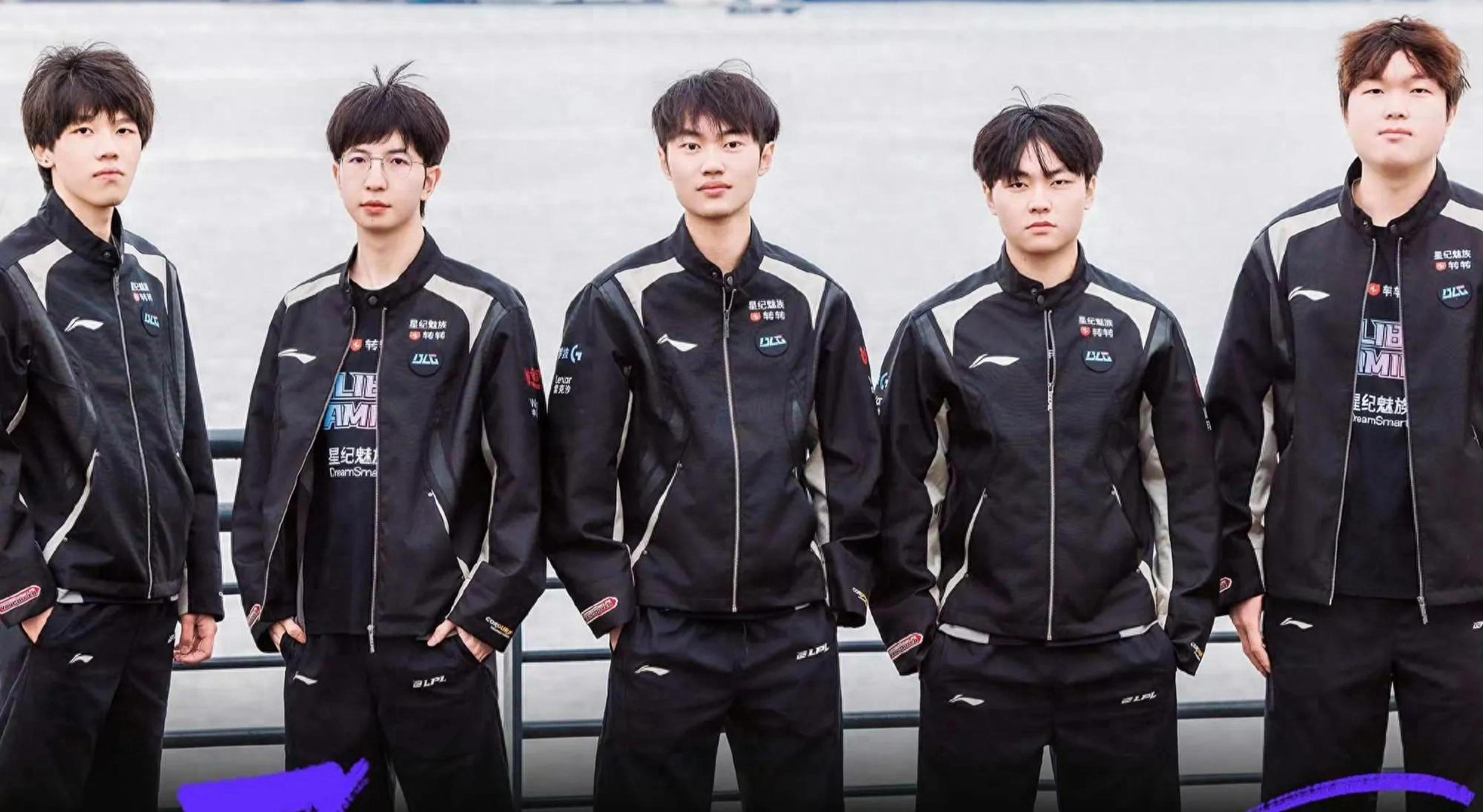 更在气氛上 更在气氛上