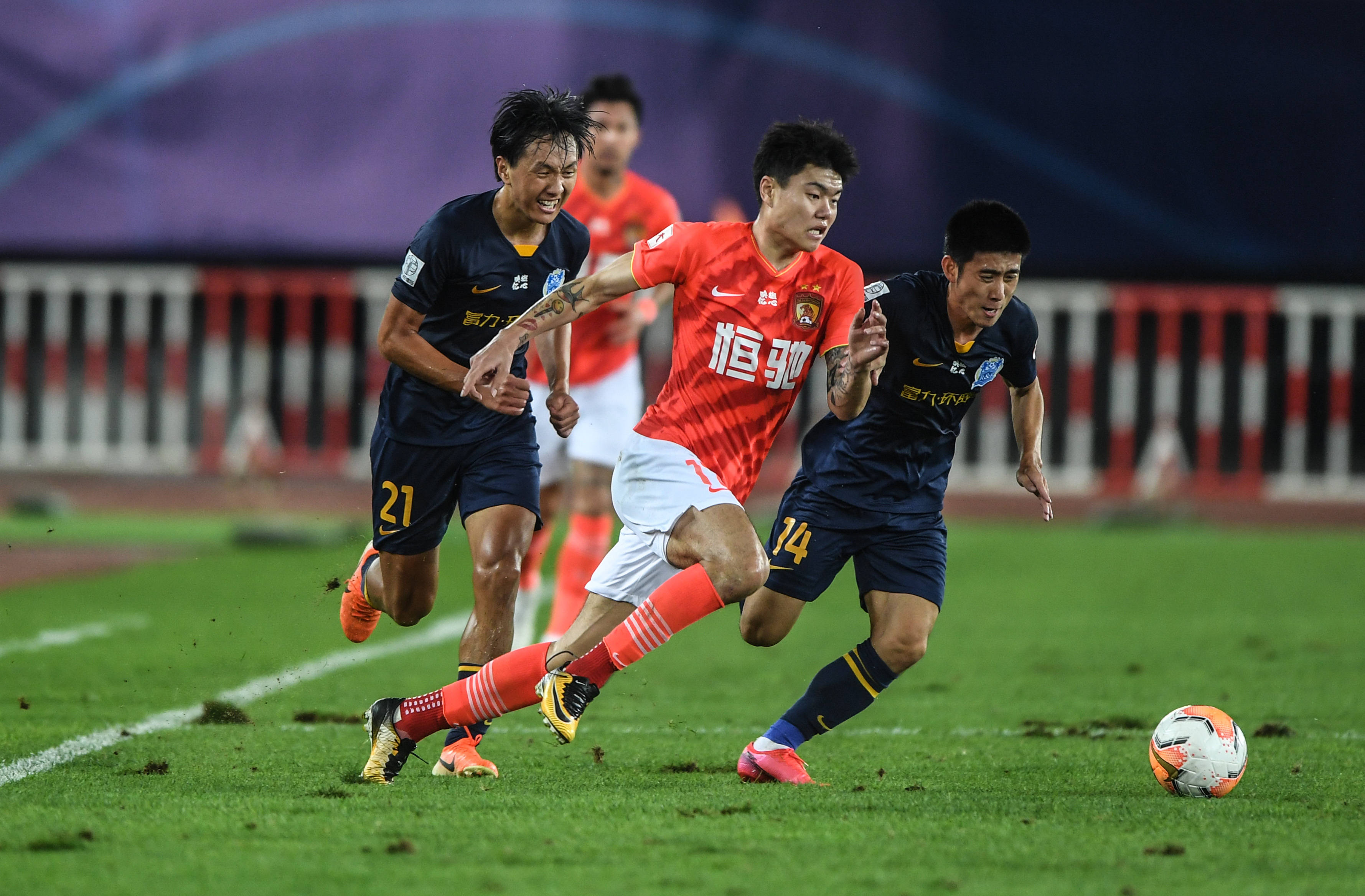 焦点人物 焦点人物