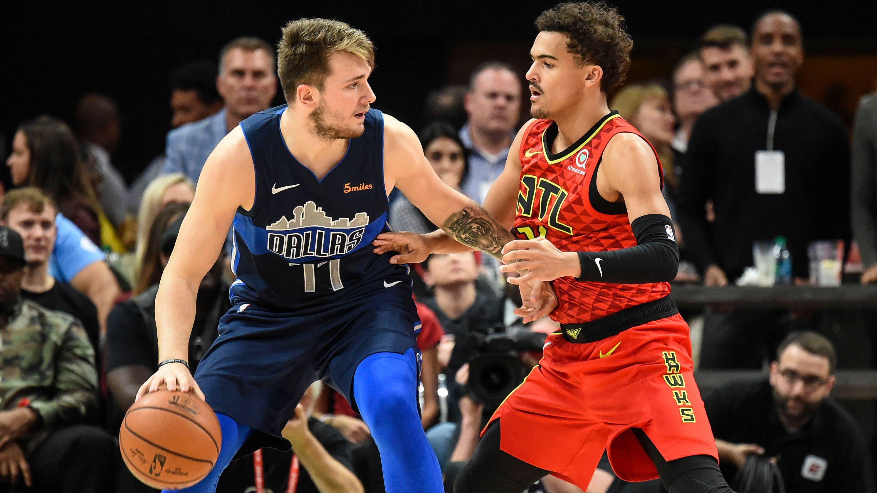 筹码落桌的 筹码落桌的